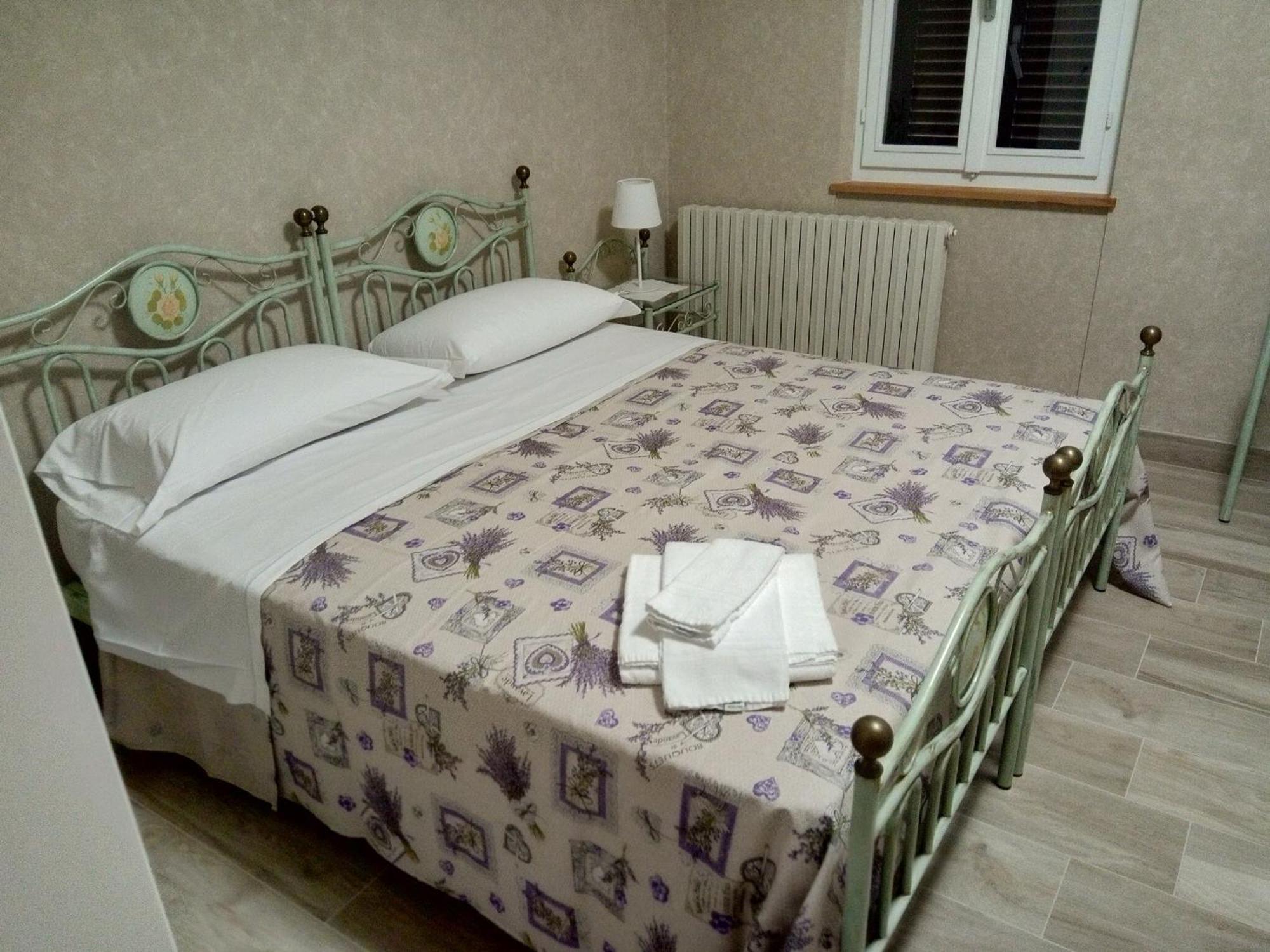 לינה וארוחת בוקר מאנטובה La Buonanotte מראה חיצוני תמונה